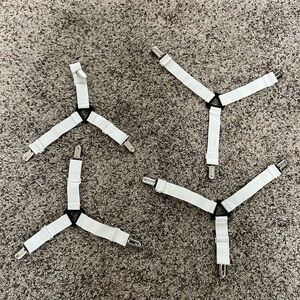 BED SHEET STRAP HOLDERS